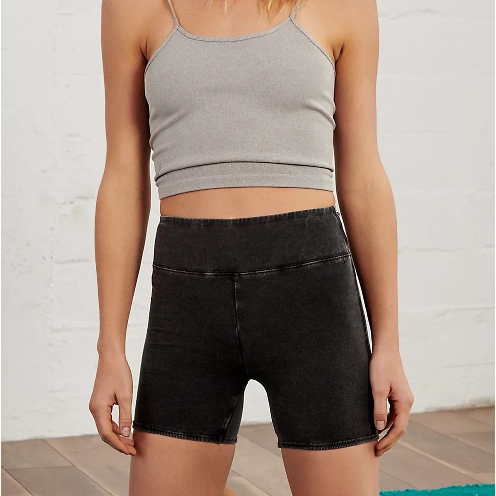 NWT Hot Shot Bike Shorts by Free Movement - Picture 2 of 3